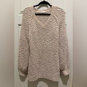 Kirundo sweater size large